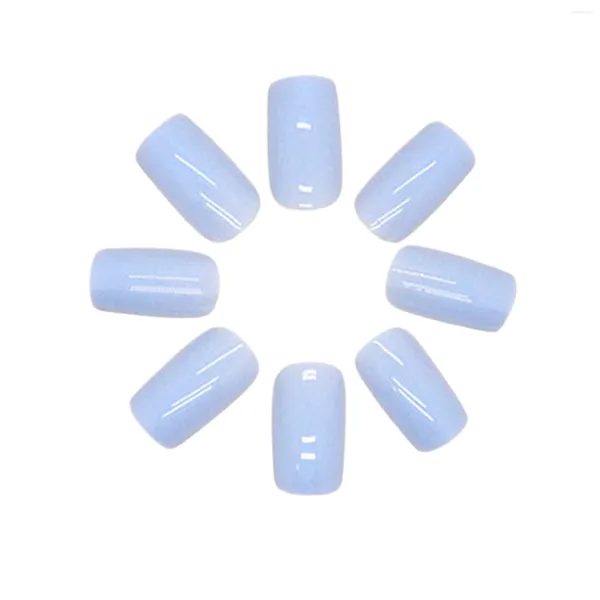 Falsas Nails Sky Blue Square Ultra-Thin Nail Set de manicura francesa Material de resina para decoración femenina diaria