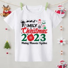 Famille Christmas 2023 Faire des souvenirs ensemble Tshirt Vismas Famille Famille Matching Tenues Christmas Party Shirt Vêtements Familias