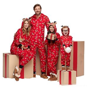 Family Christmas Matching Pyjama's Moeder Dad en Kinderen Nachtkleding Familie Bijpassende Hooded Jumpsuits Christmas Deers Snowflake Printed Family Look