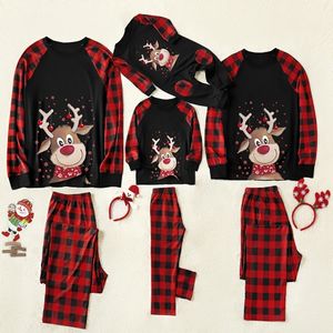 Famille Noël Pyjamas Set Nouvel An Vêtements Assortis Xmas Adulte Maman Et Fille Mère Papa Vêtements De Nuit 2Pcs Tenues 201128