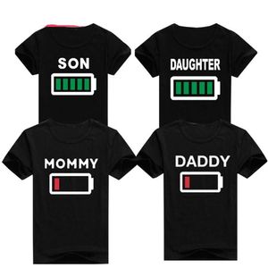 Familiekleding Mama Dochter Zoon Zomer Batterij T-shirt Vader MoederKids Bijpassende Outfits Moeder Clothes254h
