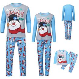 Familie Bijpassende Kerst Pyjama Set Moeder En Kind Kleding Sneeuwpop Print Romper Swearshirt En Broek Hond Doek LJ201111