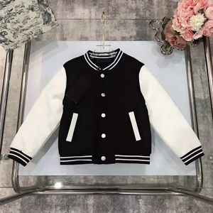 Ropa familiar a juego Madre Hija Padre Niña Niño Ropa de bebé Ropa familiar Chaqueta de algodón zdlg1109.