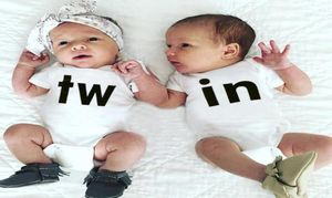 Famille Matching Vêtements Nouveau-né bébé garçons filles Bodys Coupures jumelles imprimées Body à manches courtes Tops pour baby9890746