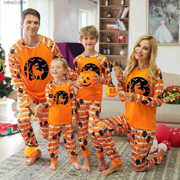 Tenues assorties pour la famille 2023 Adultes Enfants Tenues assorties Halloween Party Pyjamas Ensemble imprimé dinosaure 2 pièces Costume Loungewear Ensembles de vêtements décontractés doux T230921