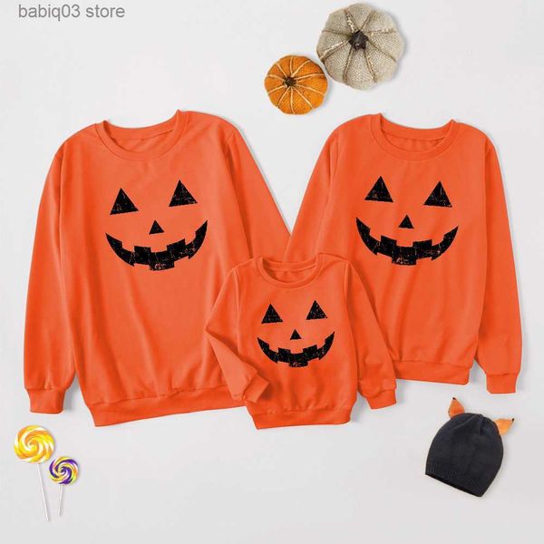 Trajes a juego de la familia 2023 Nueva ropa de Halloween Sudadera a juego con la familia Estampado de calabaza Sudaderas con capucha para padres e hijos Jersey informal Top Trajes de aspecto familiar T230921