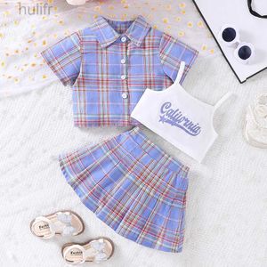 Families Matching Tenues 3 PCS Kids Casual Clothing sets tenues pour filles Summer Children Fashion Plaid Shirts Print Tank Tops Tops Jirts 2-8Y D240507