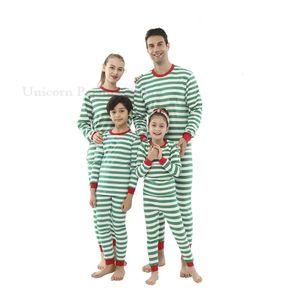 Famille correspondant tenues bébé enfants vert blanc rayé pyjama costumes famille vêtements de Noël ensembles père mère fils fille vêtements de nuit pyjamas nuisettes 231121