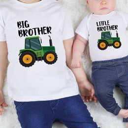 Familie Matching Outfits Big Brother Little Kinderkleding Korte mouw T -shirt Baby bodysuits Sibling T -shirt en geboren playsuit 230518