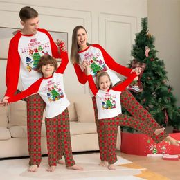 Bijpassende outfits voor gezinnen cartoon rode geruite kerst huiskleding pak zacht ouder-kind nachtkleding broek met lange mouwen pyjama tweedelige set 231127