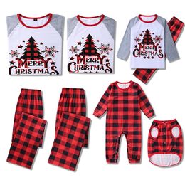 Trajes a juego de la familia Traje de Navidad Año Padre Madre Hijo Hija Ropa Traje Trajes a juego de la familia Adultos Niños Pijamas Conjunto Bebé Romper 220913