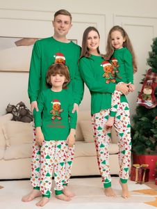 Famille correspondant aux tenues de Noël Vêtements de Noël mère fille père fils