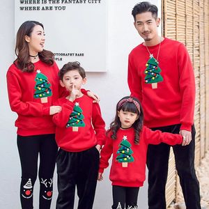 Bijpassende familie-outfits Kerst Familie-bijpassende pyjama's Winter Kerstman Elandenprint Casual Lelijke truien Kerstcadeau Mama en ik Hoodies-outfit 231130