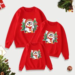 Tenues assorties pour la famille Maillot de Noël Tenues familiales assorties Pull nain drôle de Noël Femmes Hommes Garçon Fille Sweat Couple Enfants Bébé Pull d'hiver 231117