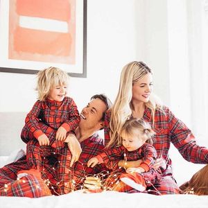 Familie matching outfits kerstpyjama's rode plaids kleren herfst winterpaar ouder kinderen slaapkleding 230310
