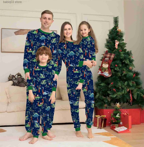 Tenues assorties pour la famille Pyjamas de Noël Couples assortis Noël Pyjamas Toute la famille Ensemble Dessin animé Dinosaure Imprimé Bleu Bébé Enfants Enfants Femmes Hommes 2023 T230921