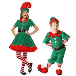 Trajes a juego para la familia Disfraces navideños para padres e hijos Disfraz de elfo Cosplay para niños Adultos Conjunto de traje de Papá Noel con ropa Sombreros Cinturones Calcetín 231212