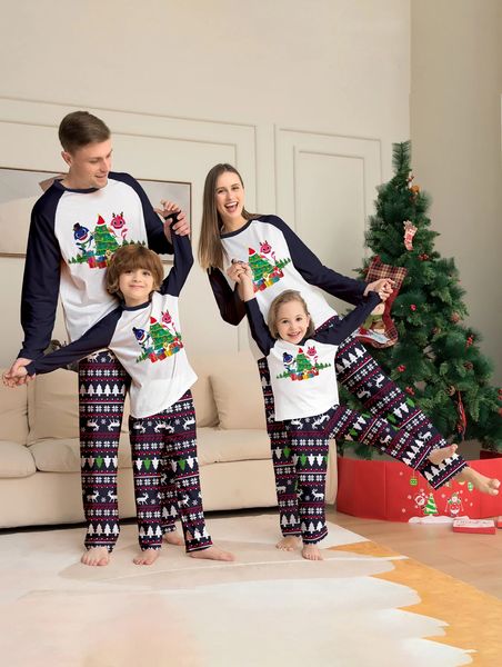 Famille correspondant tenues Noël imprimé parent garçon fille maman adulte fille vêtements Noël automne coréen maison pyjamas ensemble 231207