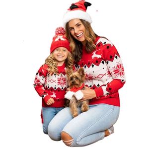 Familie bijpassende outfits Kersttrui bijpassende kleding voor moeder en dochter rode familie winter Oneck gebreide trui met trekkoordprint 231115