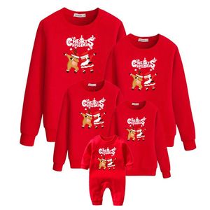 Bijpassende familie-outfits Kersttrui Hoge kwaliteit sweatshirt Top Kerstpyjama Familie Moeder Dochter Bijpassende kleding Katoenen babybroek 231116