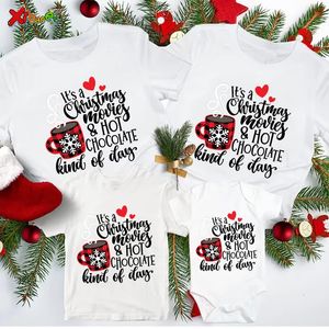 Bijpassende familie-outfits Kerst-T-shirts voor babyshirts Kinderen Tiener Bijpassende familie-outfits Grappige kinder-T-shirts Meisjes Kinderfeestkleding Family Look 231117