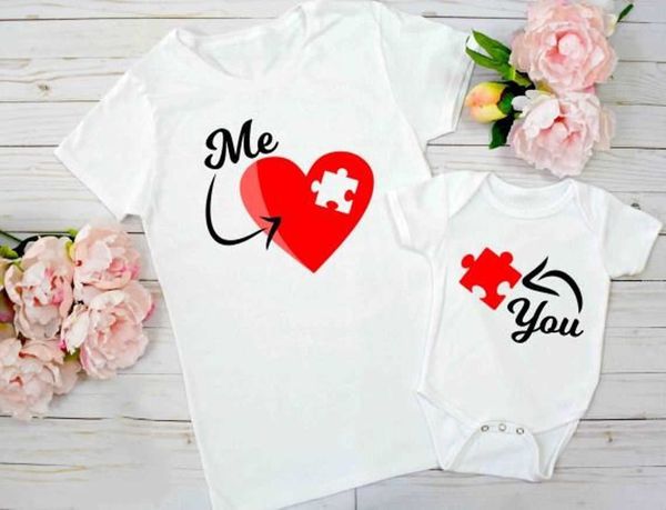 Tenues assorties pour la famille Ensemble assorti pour maman et bébé Maman et moi T-shirt de la Saint-Valentin Coeur de maman T-shirt assorti pour la fille de maman et fils G220519