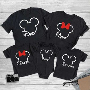 Bijpassende outfits voor familie Disney Family Matng T-shirt Mickey en Minnie Head Shirt Katoen Papa Moeder Broer Zus Tees Baby rompertjes Familie-uitje Outfitsvaiduryc