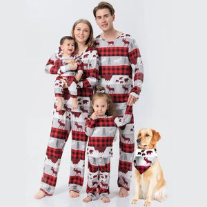 Tenues assorties pour la famille Ensemble de pyjamas de Noël en famille Vêtements assortis pour la famille Vêtements de Noël Ensemble de pyjamas pour enfants adultes T-shirt Pantalon Bébé Barboteuse Vêtements de nuit 231123