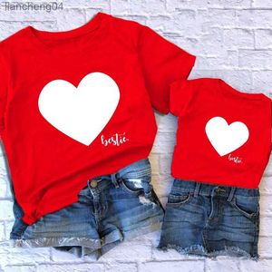 Familie bijpassende outfits Familie bijpassende kleding Grappige Family Look T-shirt liefde moeder en dochter kleding rode baby Katoenen mama mama en ik kleding