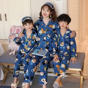 Familie Matching Outfits Familie Pyjama's moeder en kinderen Matching Clothing Tracksuit Tops en broek Fall Sets Moeder en Son Tracksuit 230316