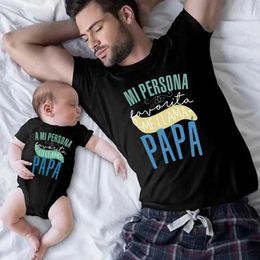 Familie matching outfits grappig mijn favoriete persoon heet My Dad Family Matching Outfits Look Look Daddy T -shirts Baby Rompers Fathers Day shirts kleding T240513