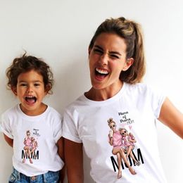 Famille correspondant tenues vêtements d'été drôles Kawaii blanc t-shirt mère fille Look 230518