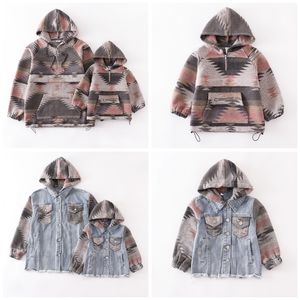 Familie bijpassende outfits Girlymax herfst/winter lange mouw babymeisjes mama me plaid denim jas hoodie kleren kinderen top boetiek kinderen kleding 220914