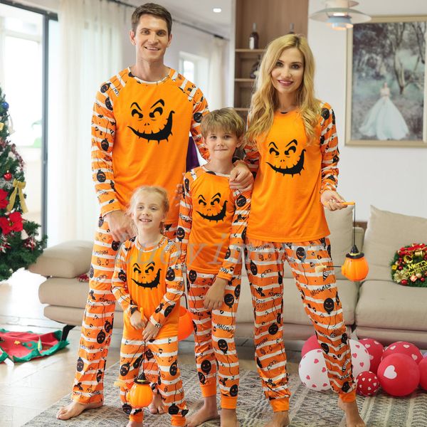 Famille Matching Tenues Halloween Pyjamas Carnival Party Sleeping Wharts Mother Kids Night Vêtements Pumpkin Pijamas Enfants Costume de Noël 220924