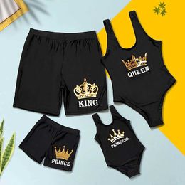 Familie Matching Outfits King Queen Family Matching Swimsuits One Piece Swimsuit Mother Dochter Dochter Mommy Mommy en ik Kleding Outfits vader Son Swim Trunks T2405