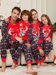 Familie Bijpassende Outfits Vrolijk Kerstfeest Winter Pyjama Set Rooster Print voor ouder kind Kleding Nachtkleding 231027