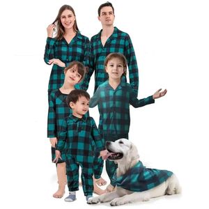 Bijpassende familie-outfits moeder dochter vader zoon baby hond bijpassende pyjama set kerst familie look zachte geruite nachtkleding dikke warme loungewear pjs 231122