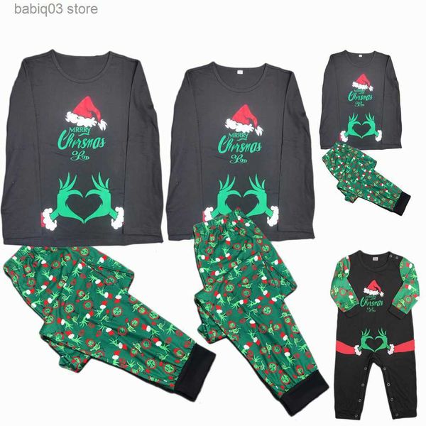 Tenues assorties pour la famille Nouveau 2023 Mère Fille Père Fils Vêtements assortis Pyjamas de famille de Noël Ensemble Veilleuse Casual Vêtements de nuit doux Look de Noël T230921