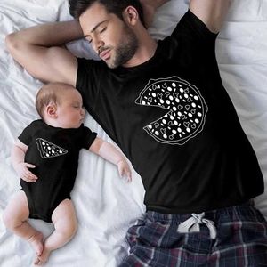 Tenues assorties pour la famille, nouvelle collection Papa Mama Baby Pizza, chemise amusante pour maman et moi, tenues assorties père fils noir, vêtements assortis