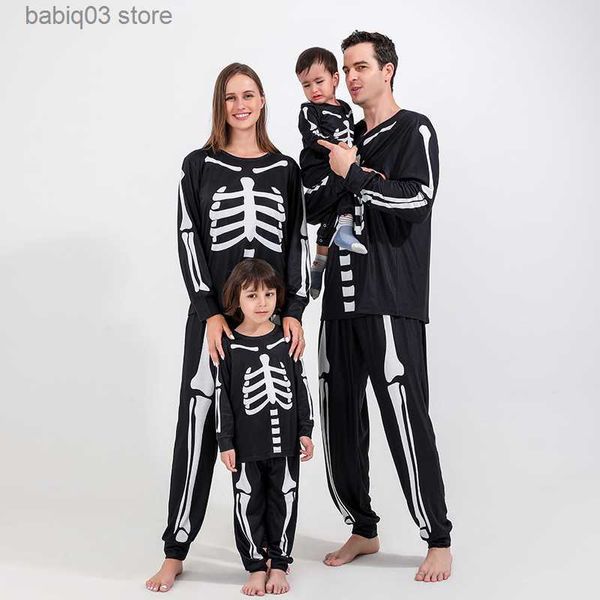 Tenues assorties pour la famille Nouveaux ensembles de vêtements d'Halloween pour la famille Crâne Imprimer Tenues assorties parent-enfant 2 pièces Costume Vêtements de nuit Bébé Barboteuse Look familial T230921