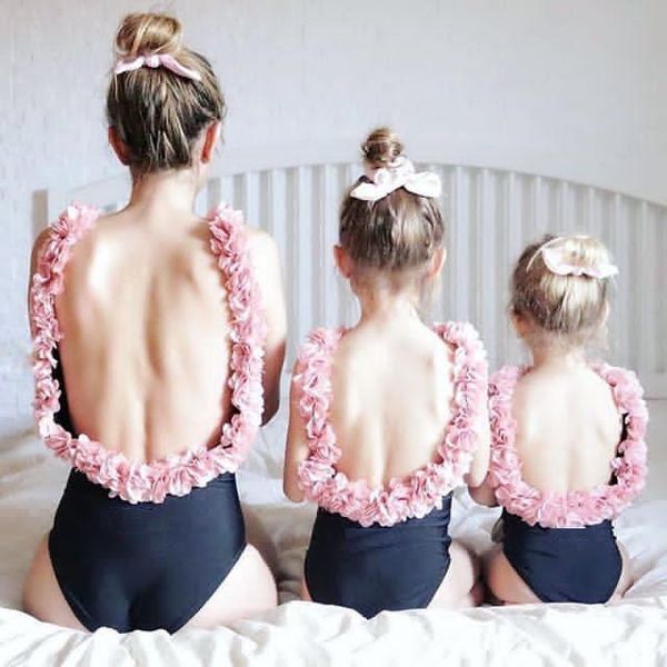 Famille correspondant tenues une pièce été parent-enfant maillots de bain maman fille body maillot de bain filles couleur unie pétale plage Biki