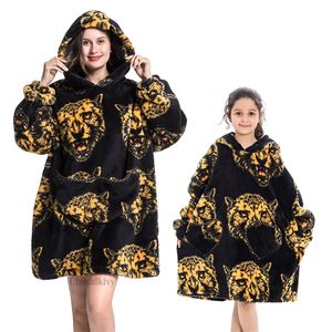 Famille correspondant tenues surdimensionné hiver famille correspondant à capuche chaud Sherpa couverture épaisse fille sweat doux femmes Homewear si besoin 2 pièces plz commander 2 220914