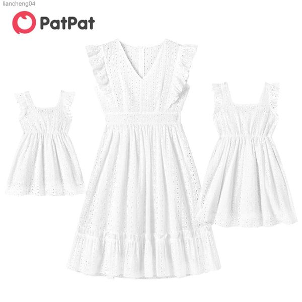 Tenues assorties pour la famille Pa 100% coton Tenues assorties pour la famille Robe blanche sans manches à volants brodés à fleurs ajourées pour robes maman et moi