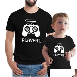Familie Bijpassende Outfits Speler 1 2 T-shirt Vader Zoon Look Dochter Vader Tops Korte Mouw T-shirt Voor Papa Baby kleding 230518 Drop Dhjfn