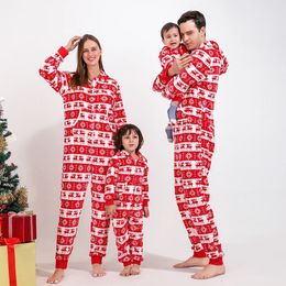 Bijpassende outfits voor familie Dikkere flanellen romper Jumpsuit met elandenprint, rits, capuchon en zak Pyjama's 2023 Kerstpyjamaset Warm 231218