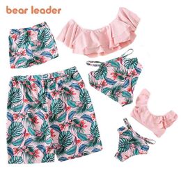 Familie matching badpak moeder dochter badmode mama en mij strand jurk kleding outfits vader zoon zwembroek 210429