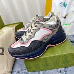 Familie Sole Rhyton Spring Old Casual Fashion G Designer Dames 2023 Sneaker echte lederen schoenen Bloem Dikke schoen Versatiele heren Paar Sport Anus