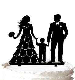 Family Wedding Cake Topper Bruid met boeket en bruidegom met kleine jongen 37 kleur voor optie 1579289
