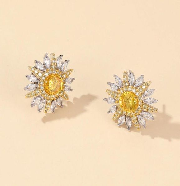 Bragments géométriques célèbres Big Crystal Sunflower Earge Femmes Senior Bijouts de haute qualité en diamant jaune de haute qualité9066863