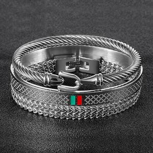 Beroemd merk Steel Twist Kabeldraad Bangle Black Chain Link Bracelet Red Green Email Bangles Sieraden Set voor Dames Men 240327